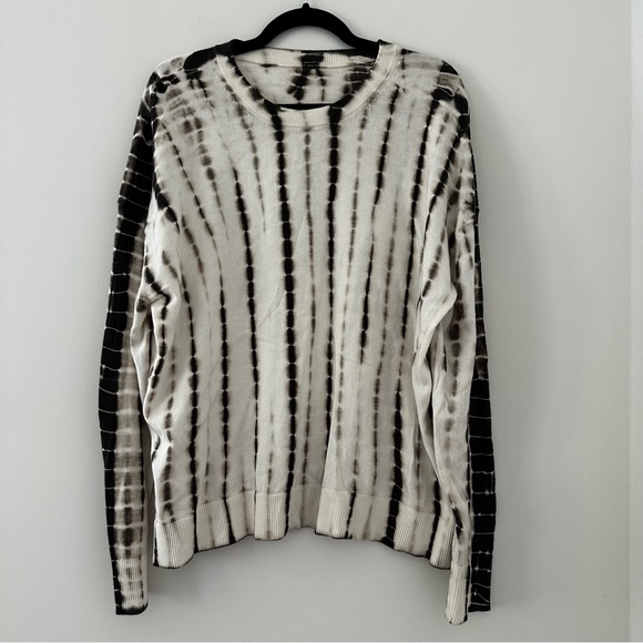 lululemon athletica Sweaters - 2022 Lululemon Tie Dye Crewneck Cashmere Blend Sweater White Black Size 10